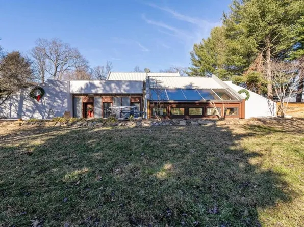 4367 Peace Dr, Morristown, TN 37814