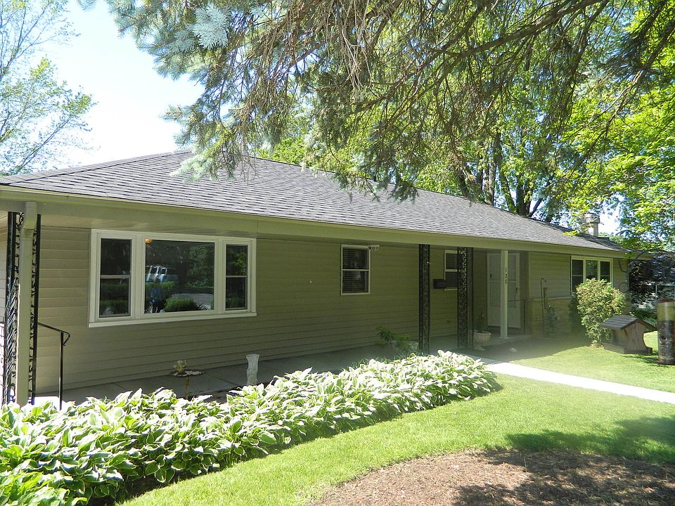 1st image of 128 Jeanette Pl