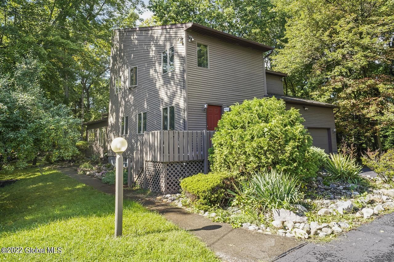 175 Maxwell Rd, Latham, NY 12110 Zillow