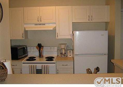 4th image of 4855 Via Palm Lks APT 905