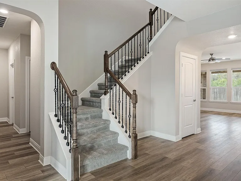 1709 Stinnett Dr — Photo 15