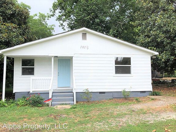 2nd image of 101 1/2 Freeman Dr