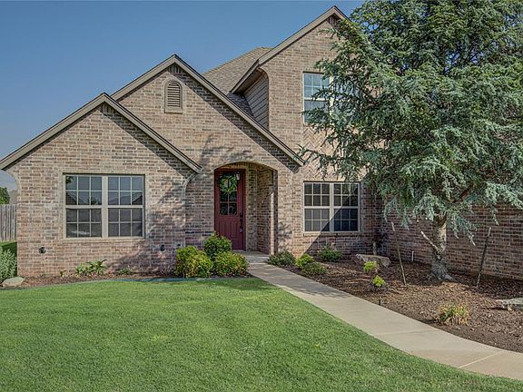 4th image of 11601 Mallorca Dr