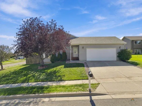 4345 Buddy Ct, Rapid City, SD 57703