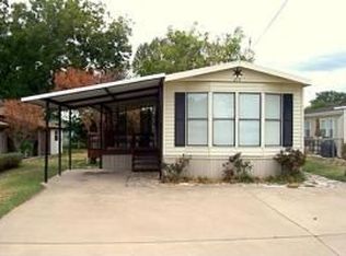 213 Harbor View Ct, Granbury, TX 76048