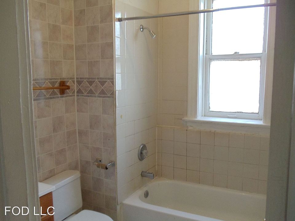 2nd image of 3731-3733 Virginia Ave