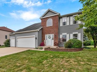 107 Caroline Ct, Beaver Dam, WI 53916