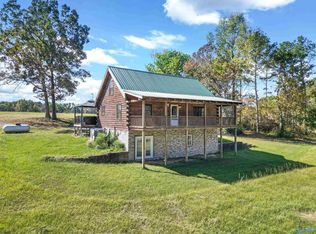 1379 Perkins Wood Rd, Hartselle, AL 35640