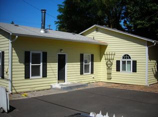 741 E 9th St, Medford, OR 97504