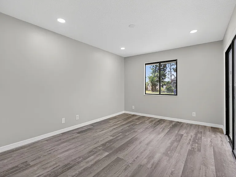 6119 Mullin St — Photo 22