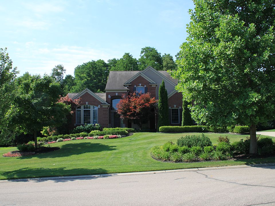 1st image of 32487 Oakwood Ct