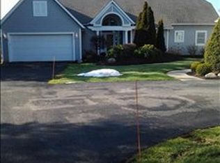 123 Barkwood Dr, Wadsworth, OH 44281