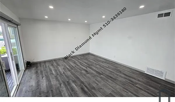 3081 Birmingham Dr — Photo 5