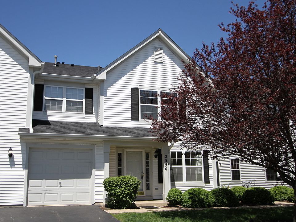 1st image of 2554 Dickens Dr