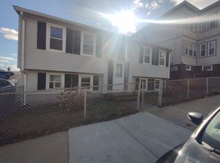 2-133 Bellingham St #2, Chelsea, MA 02150