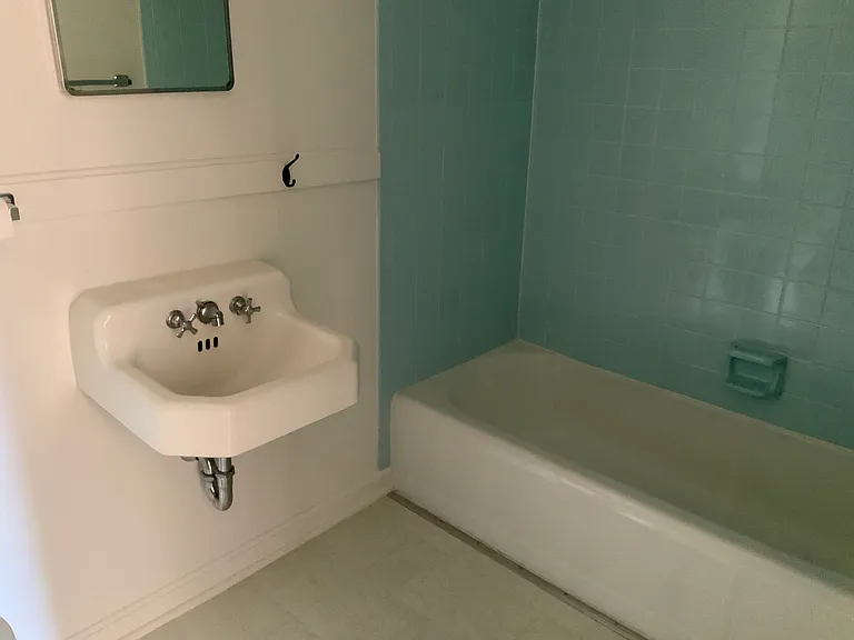 909 Sophia St #A — Photo 14