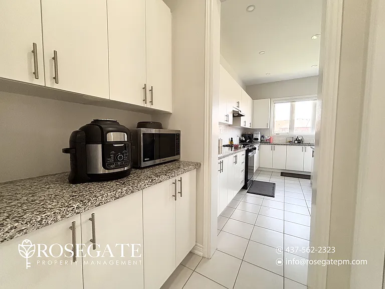 1809 Emberton Way #1 — Photo 6
