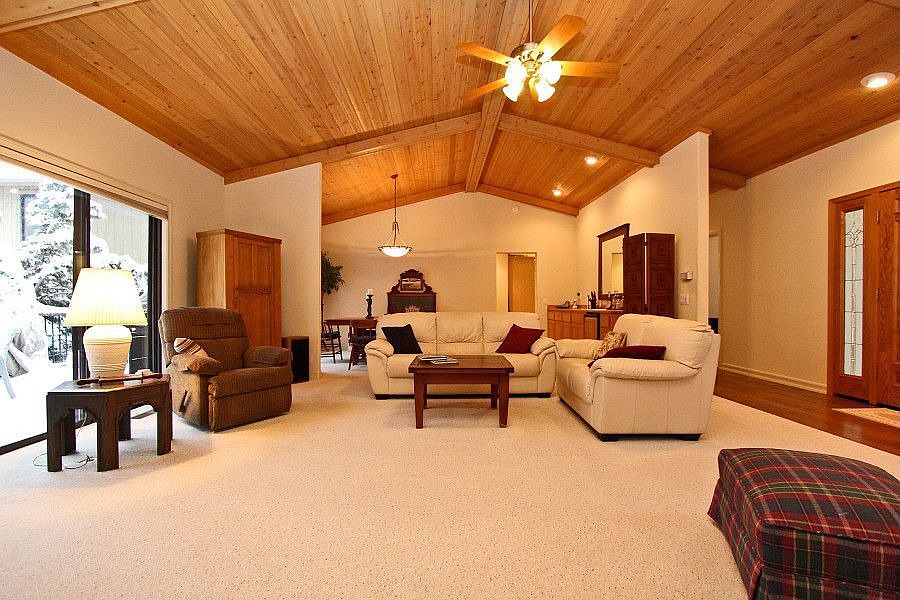 1st image of 40595 Ironwood Dr