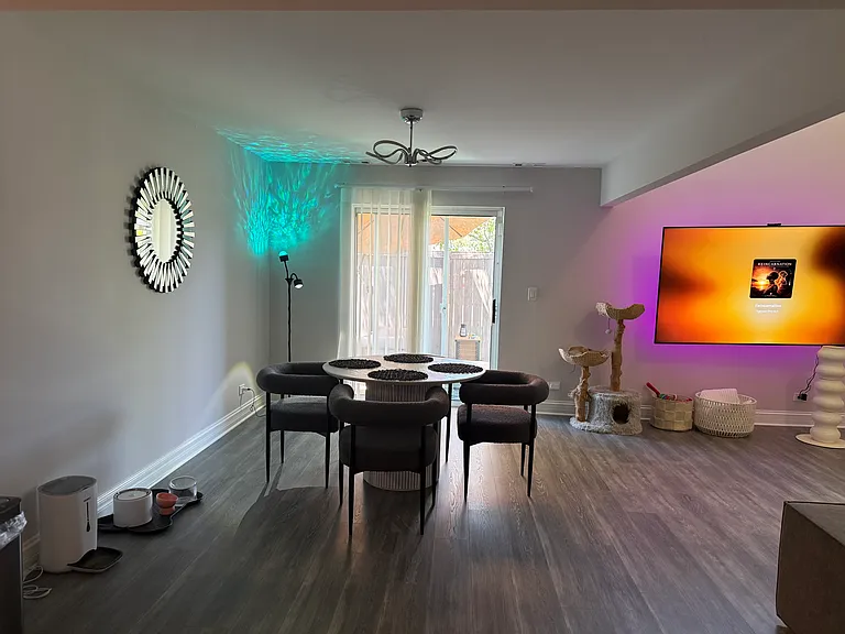 900 Ashley Ct — Photo 16