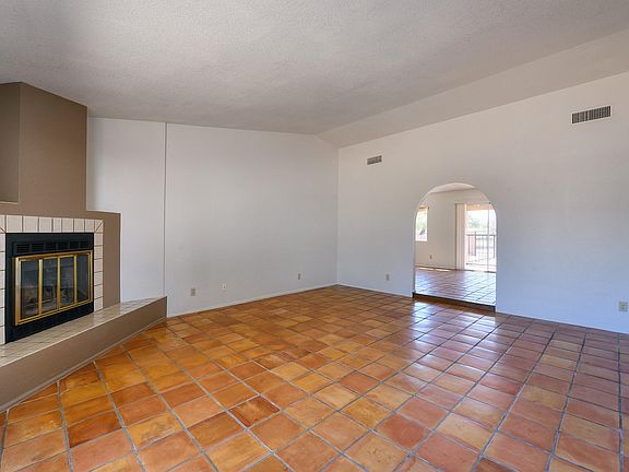 5th image of 9811 N Calle Solano