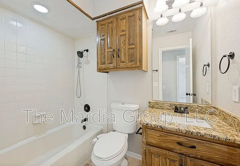 2702 Lookout Pl — Photo 21