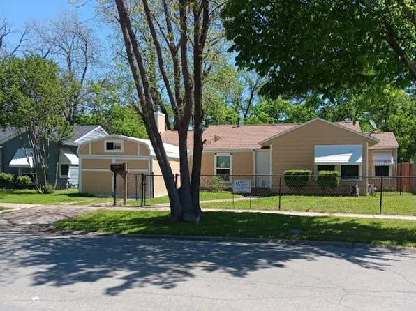 945 Clarice St, Grand Prairie, TX 75051
