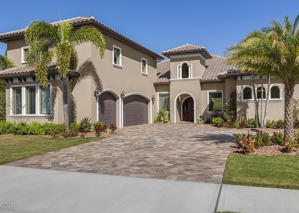 1st image of 1041 Italia Ct