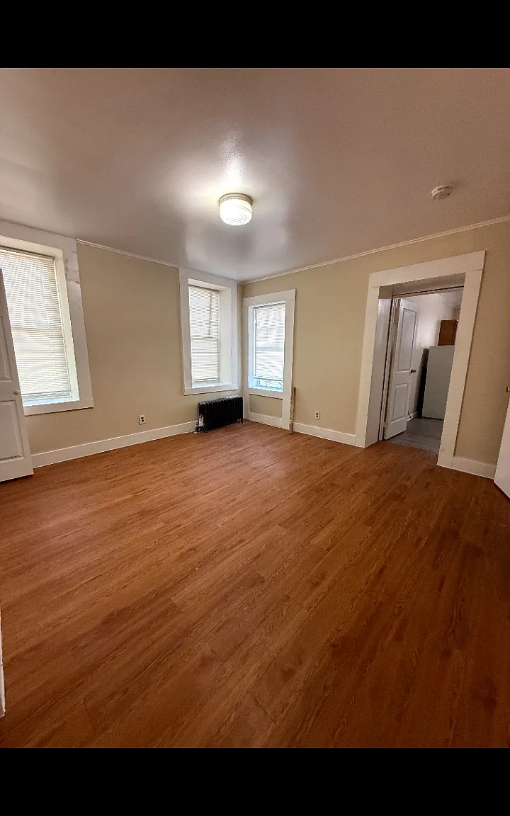1 bed, $1,595 — Photo 2