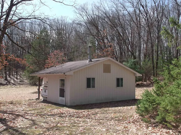 3450 Vanden Trl, Harrison, MI 48625