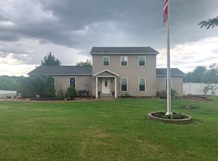 1388 Shuman Dr, Carlisle, PA 17015