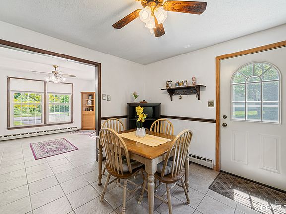 5th image of 38 Fountainhead Road