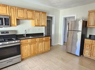 1493 Ella T Grasso Blvd #B8, New Haven, CT 06511