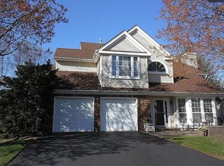 297 Lenox St, Brick, NJ 08724