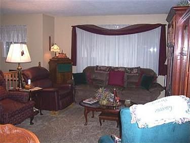 2nd image of 6868 Shelley Dr