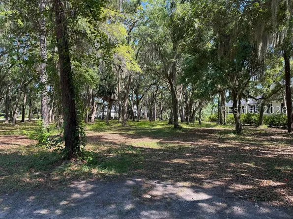 102 Inverness Dr, Bluffton, SC 29910