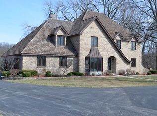 22061 S Burr Ridge Dr, Joliet, IL 60404