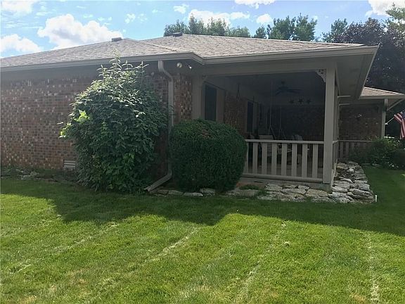 2nd image of 5905 Thurman Dr
