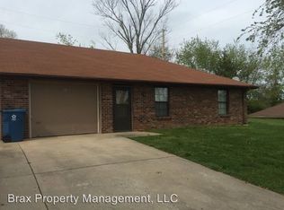 105 Mills Rd #A, Nixa, MO 65714