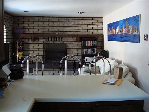 3rd image of 655 Zuni Drive