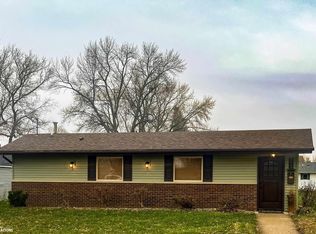 155 W 13th St, Garner, IA 50438