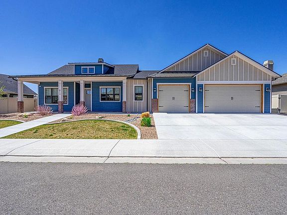 2nd image of 813 Apple Glen Dr