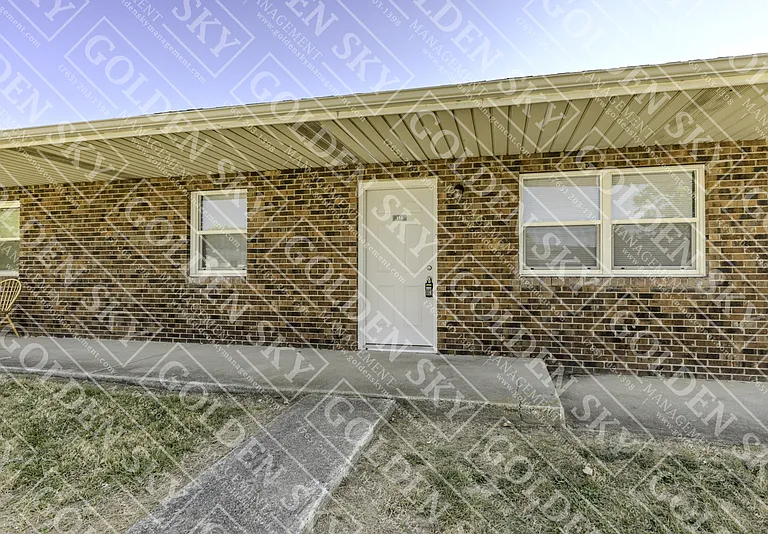 114 S Keystone Cir #114 — Photo 1