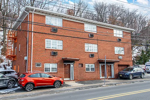 601 Fairview Ave #B1 Photo 1