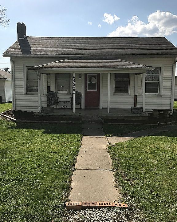 1st image of 3964 N Water St