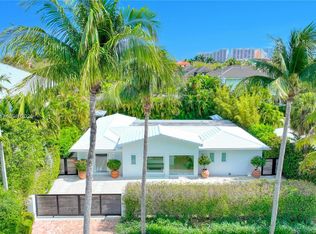 561 Allendale Rd, Key Biscayne, FL 33149