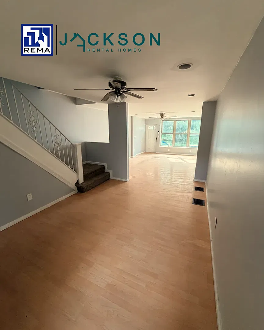 7225 Grays Ave., 3 bedrooms, 1 bathroom House for $1,550/month — Photo 2
