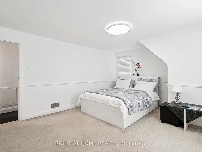 105 Glenridge Ave — Photo 26