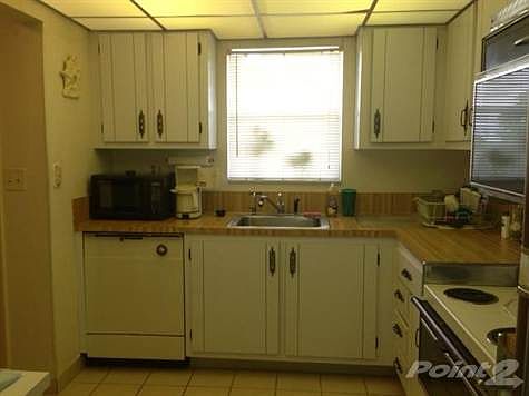 5th image of 6200 NW 44th St APT 407