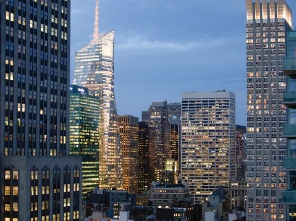 309 5th Avenue image 14 of 43