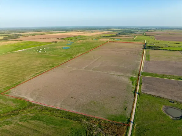 Vanous Ln, Mart, TX 76664